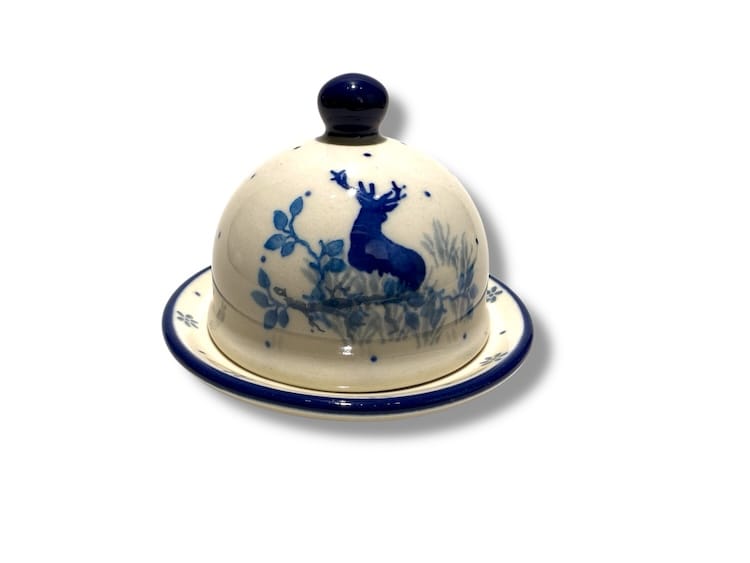 C04 Bunzlau Botervlootje klein tiny dish 2858X - C04 (Bunzlau). C04 Bunzlau Botervlootje klein tiny dish 2858X Voor een beetje roomboter/kruidenboter Staat zo leuk op tafel.